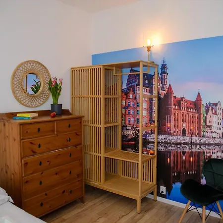 Maya's Flats & 19 & 20 - Ogarna Apartment Gdansk