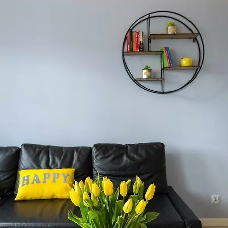 Maya's Flats & 19 & 20 - Ogarna Apartment *