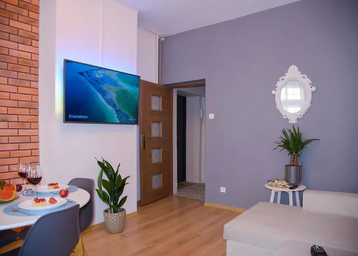 Maya's Flats & 19 & 20 - Ogarna Hotel *