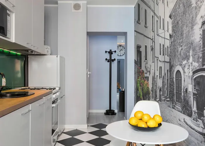 Maya's Flats & 19 & 20 - Ogarna *