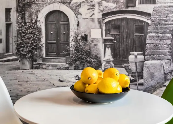 Maya's Flats & 19 & 20 - Ogarna Отель *